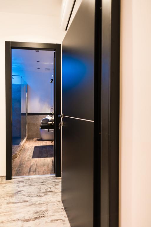 Trevi & Pantheon Luxury Rooms Рим Стая снимка