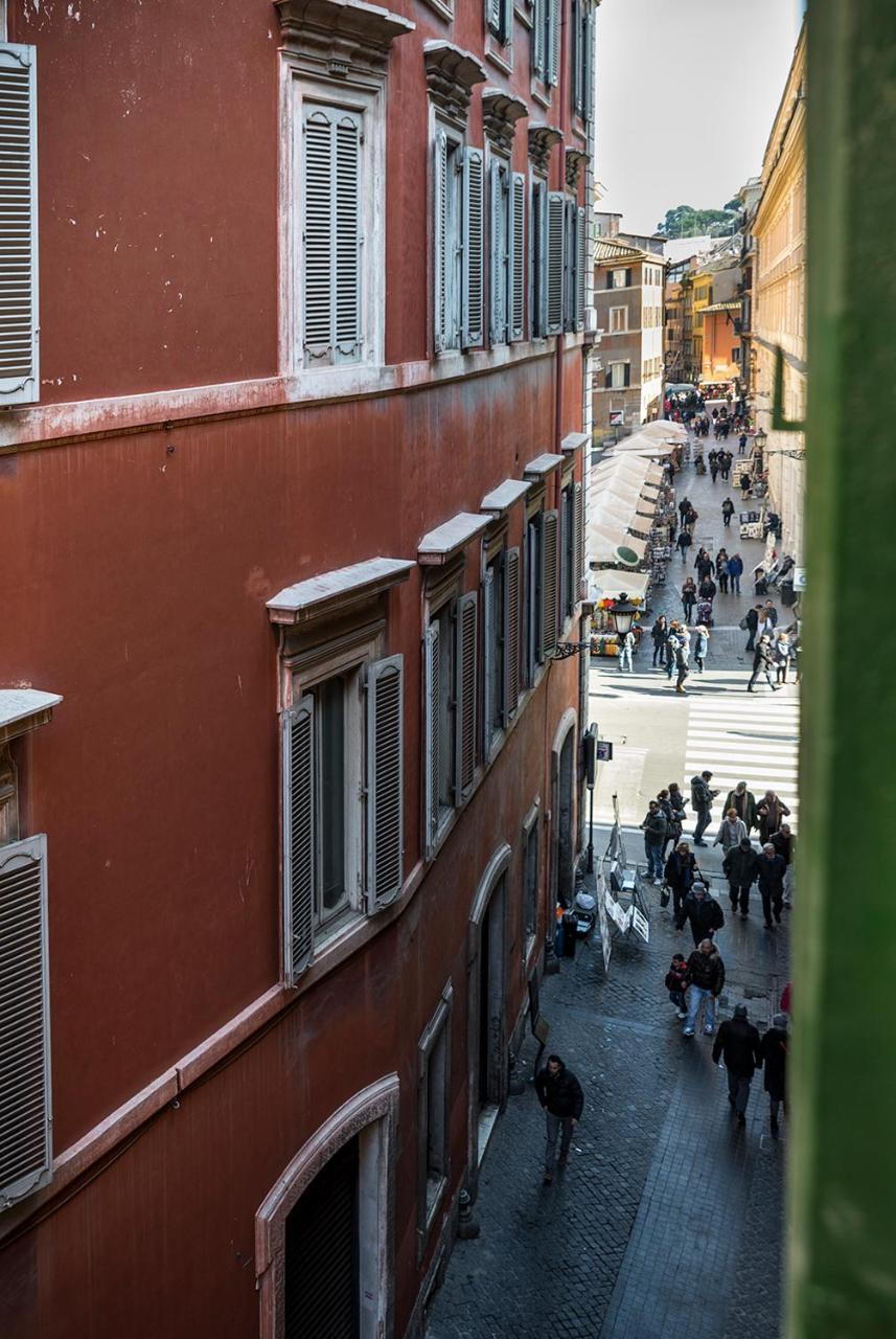 Trevi & Pantheon Luxury Rooms Рим Екстериор снимка